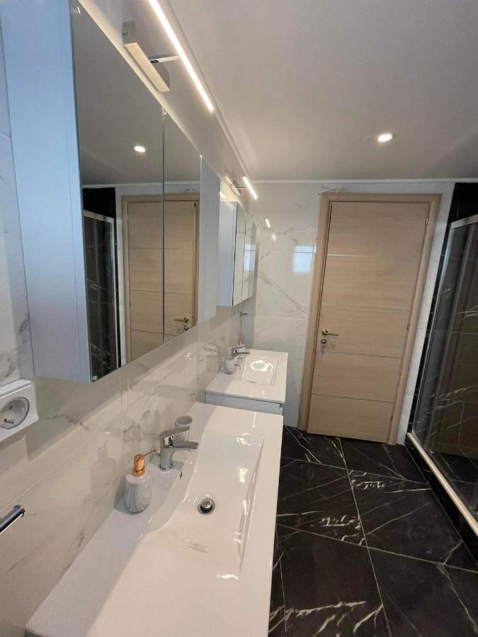 Allagiannis Group Apartments Markopoulo Mesogaias Bagian luar foto