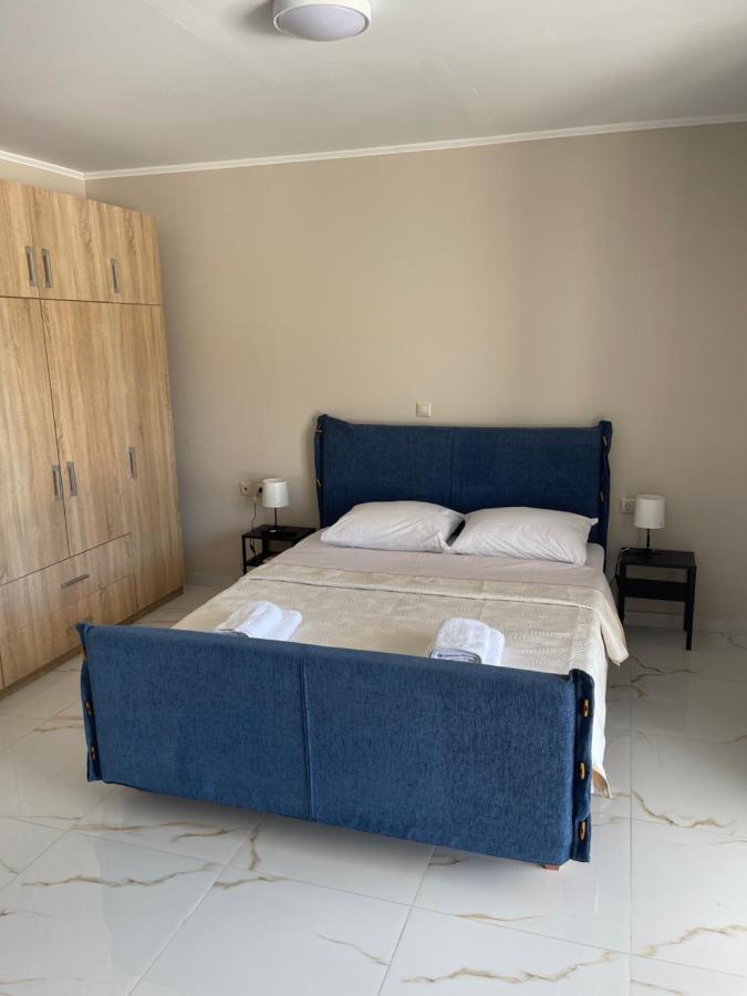Allagiannis Group Apartments Markopoulo Mesogaias Bagian luar foto