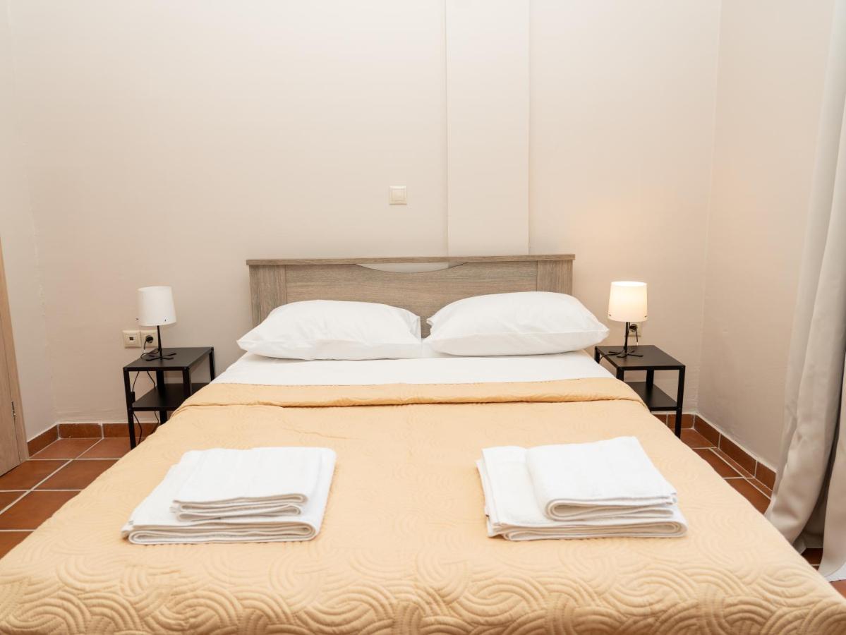 Allagiannis Group Apartments Markopoulo Mesogaias Bagian luar foto