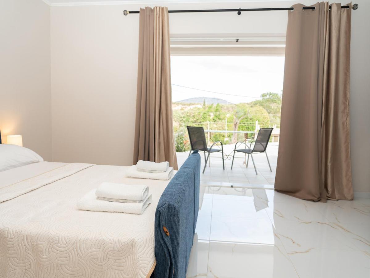 Allagiannis Group Apartments Markopoulo Mesogaias Bagian luar foto
