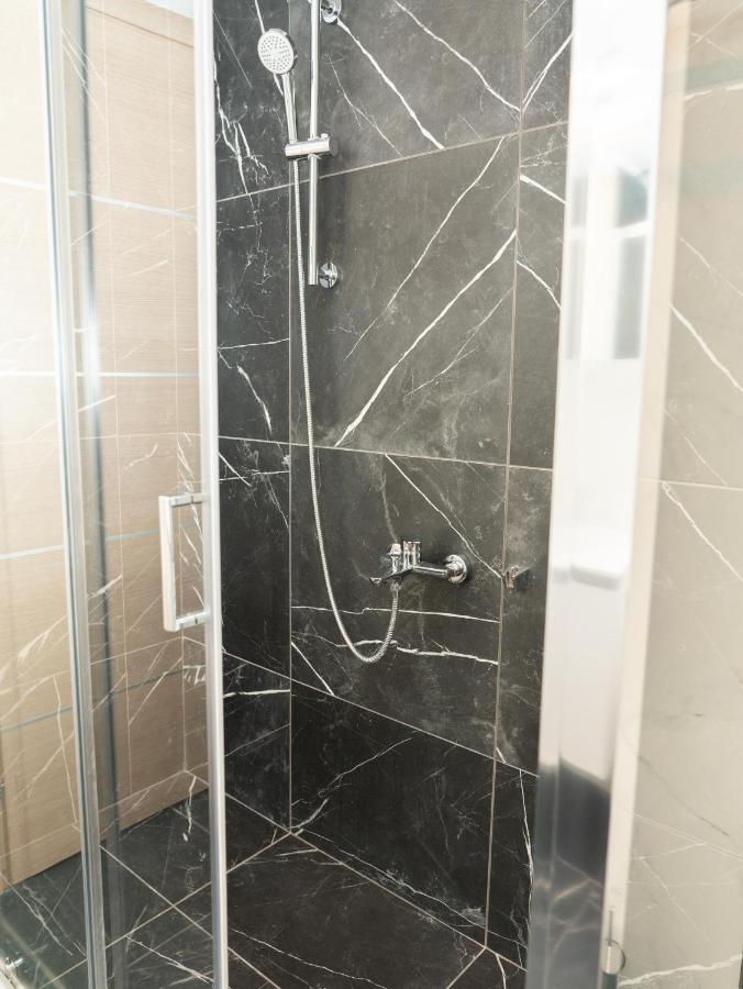 Allagiannis Group Apartments Markopoulo Mesogaias Bagian luar foto