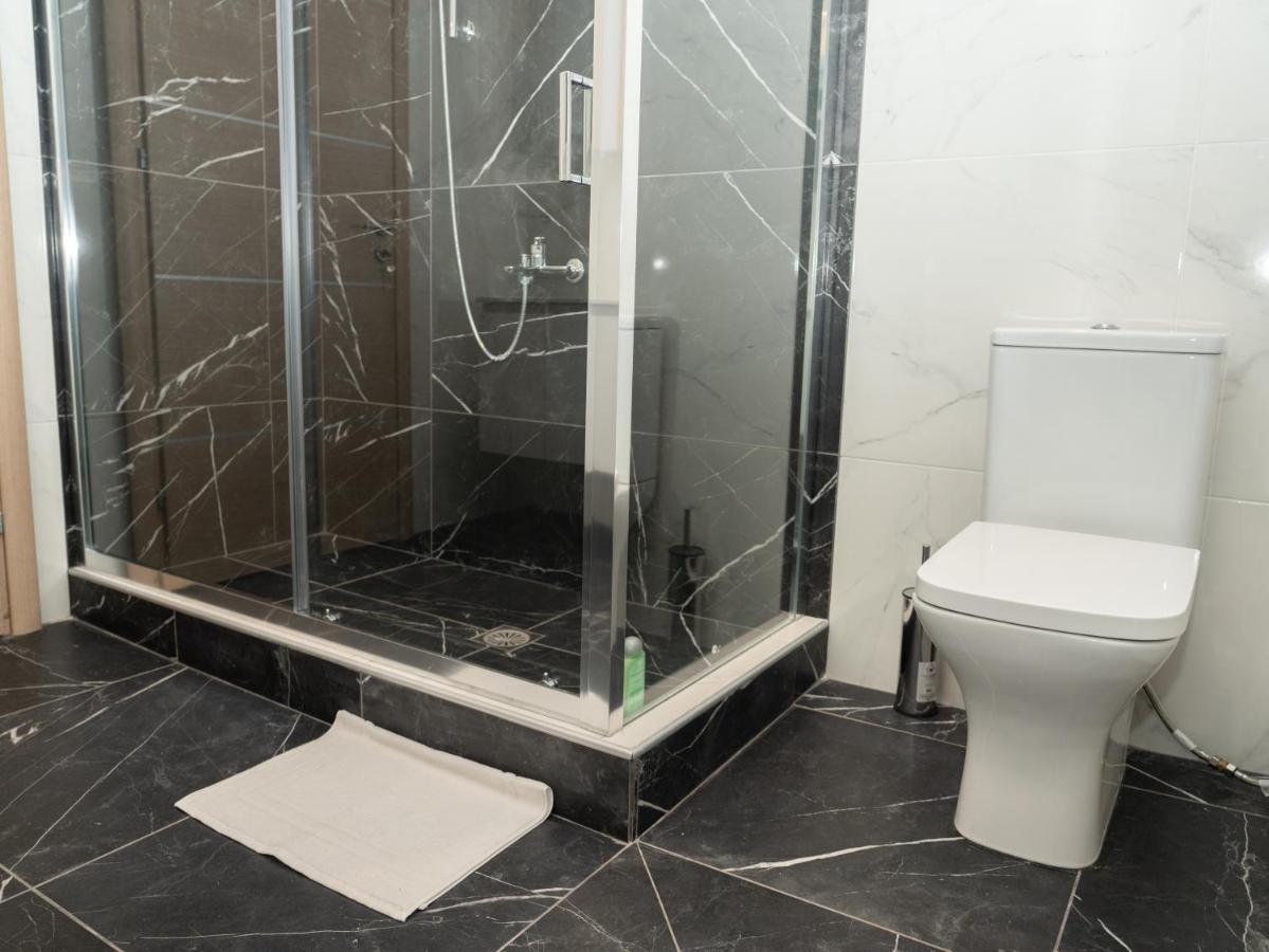 Allagiannis Group Apartments Markopoulo Mesogaias Bagian luar foto